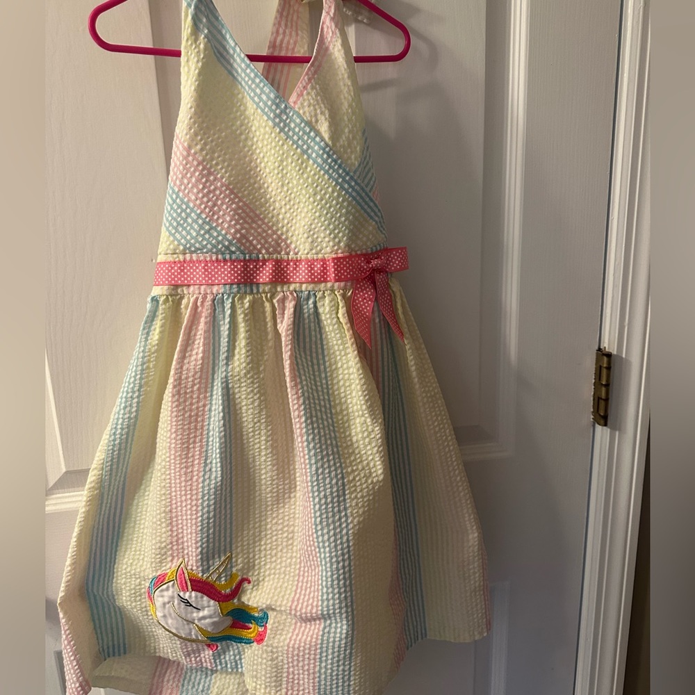 Rare edition rainbow and unicorn adorned dress in 6x